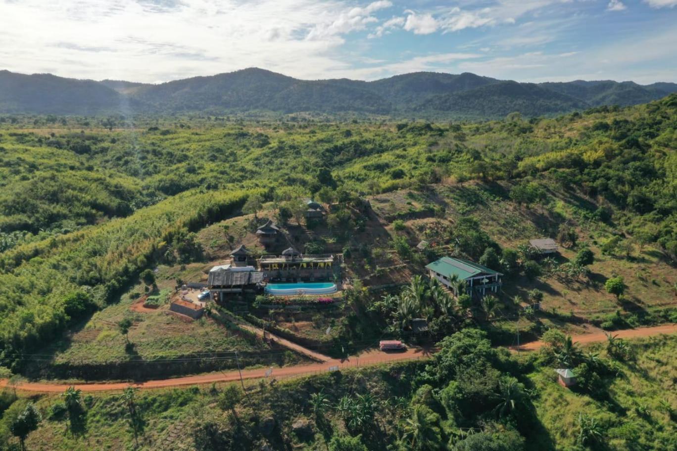 Miley Lodging Restobar New Busuanga Εξωτερικό φωτογραφία